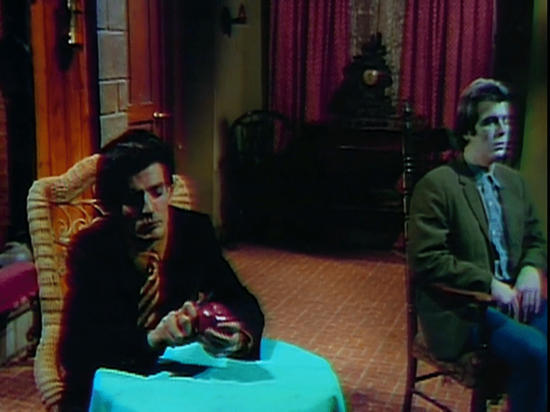 Episode 966: All our dead have turned into&nbsp;skeletons